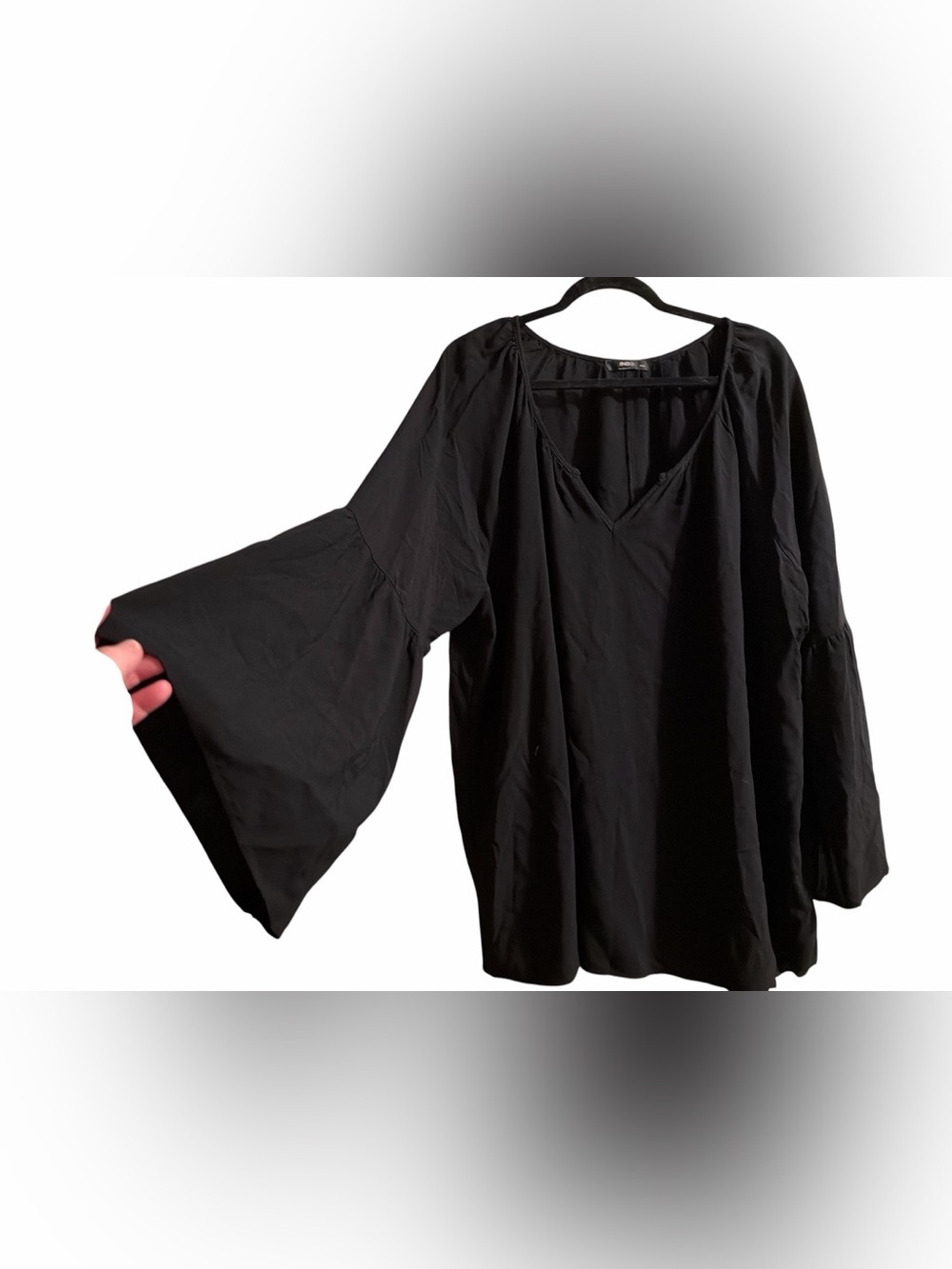 ING+ USA Black Bell Sleeve V-Neck Tunic Blouse | Boho Flowy Top Sz 1-X